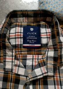 Shirt&#39;s