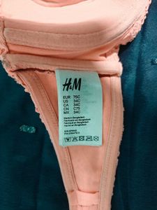 H&amp;M Crochet strapless Bra
