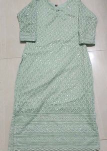 Elegant Green Embroidered Kurta