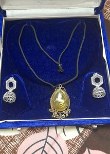 Bangles, Jewellery sets