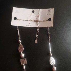 Silver Tone Geometric Necklace