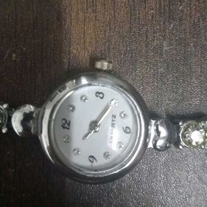 Elegant Quartz Watch