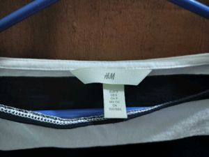 H&amp;M Striped Long Sleeve Crop Top