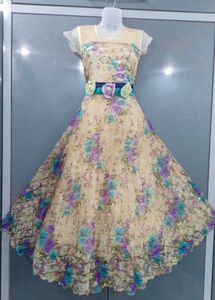 Stylish Gown For Part And Wedding