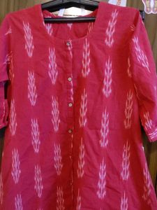 Reddish Pink Button-Down Kurti