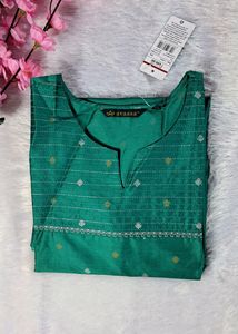 Avaasa Branded Kurti