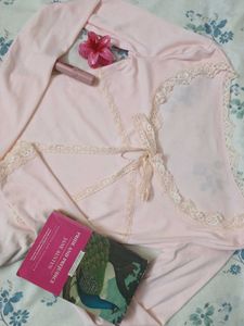 🎀 Baby Pink Newme Lace Trim Top 🎀