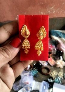 Golden Jhumka Earrings