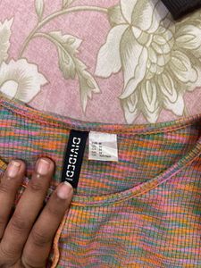 All Branded Tops In 500/- (4tops)