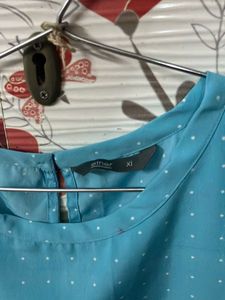 Combo Of Tops Size Xl
