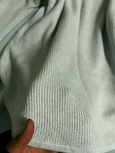 V-neck Knitted Top