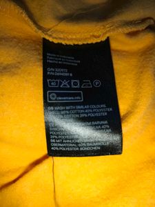 🎁Buy 1, Get 1 Free🎁Size S/ M Yellow Hoodie