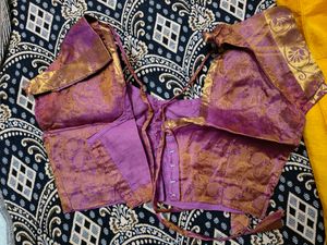Saree With Blouse