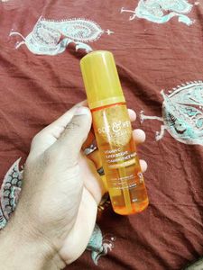 Dot &amp; Key Vitamin C Face Wash