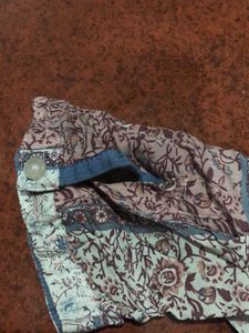 Lavender Used Top Good Condition No Damage