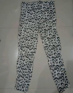 Patterned Casual Pants