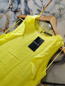 brand new Yellow Ruffle Dress M SIZE