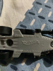 Hot Wheels Tur- Bone Charged