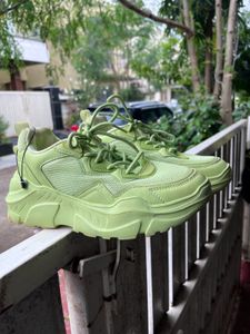 Vibrant Lime Green Westside Sneakers - Like New
