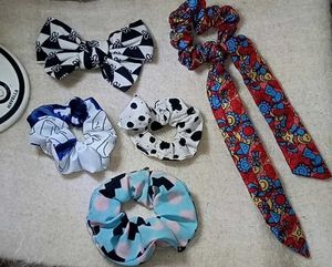 Bow & Scrunchie Set