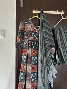 Desi Avatar Printed Kurta Set (Size S) 🌸