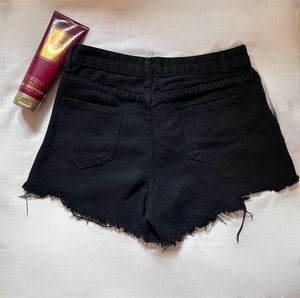 Black urbanic Shorts