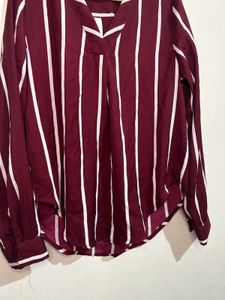 Striped V-Neck Long Sleeve Top