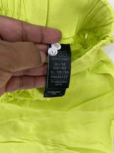 💚 M&amp;S Lumi-Leaf Culottes: Fresh, Bold, Chic💫Now