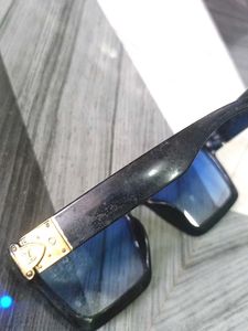 Stylish Black Sunglasses