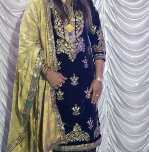 Pakistani Suit With Pant And Duppata