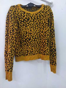 Animal Print Cropped Sweater