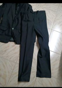 Men&#39;s Formal Suit - Grey