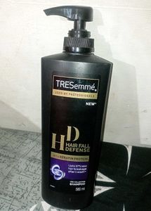 TRESemme Shampoo 580 ml
