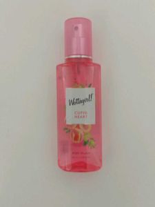 Wottagirl! Cupid Heart Body Splash