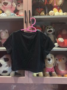 Black Graphic Crop Tee