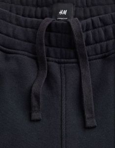 H&amp;M BLACK LOOSE FIT SWEATPANTS