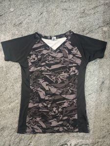 Black boston Club Active Wear Top (L Size)