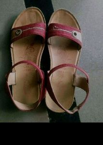 Sandle