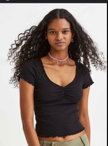 H&amp;M Ribbed Frill Top