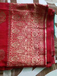 red saree