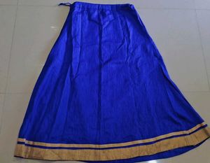 Elegant Kurta with skirt set of 2