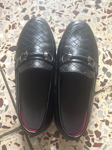 Stylish Black Loafers for 4-5 yrs