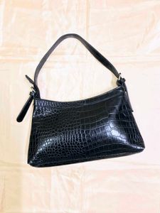 Croc-Textured Shoulder Bag