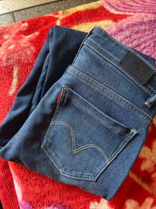Straight Fit High Rise Jeans