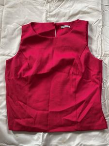Magenta Sleeveless Top