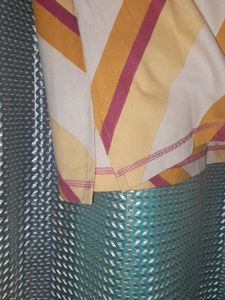 Slant Stripe Collared Shirt With Small Slits