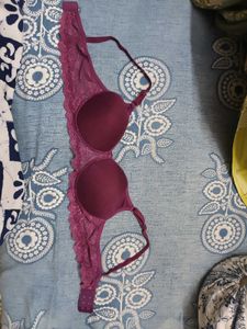 Lace Non- Padded Bra With Floral Applique