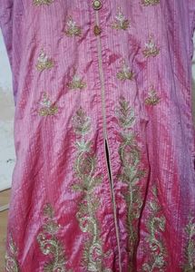Open Type designer Kurta With Unstitched Sleeves