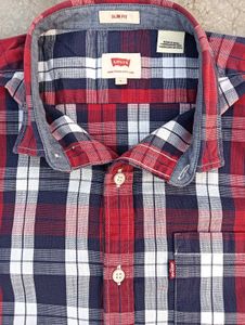 Levi's Plaid Flannel Shirt