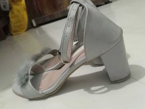 A Beautiful Heels 🤩